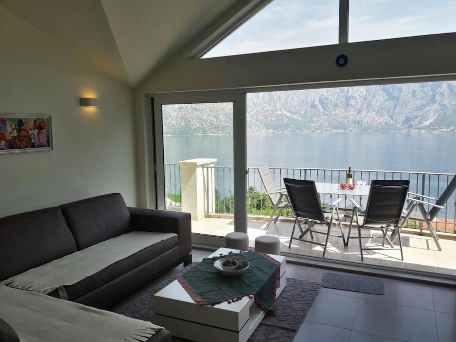 2Br Apartment With Pool Kotor Extérieur photo