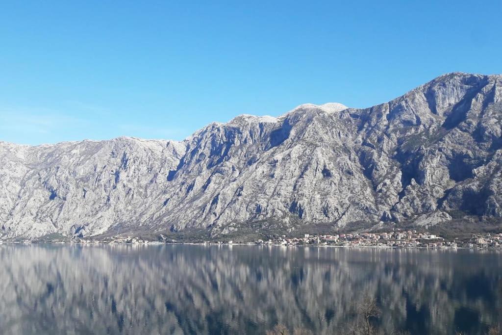 2Br Apartment With Pool Kotor Extérieur photo