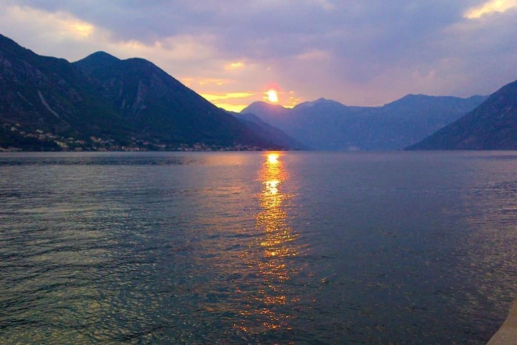 2Br Apartment With Pool Kotor Extérieur photo